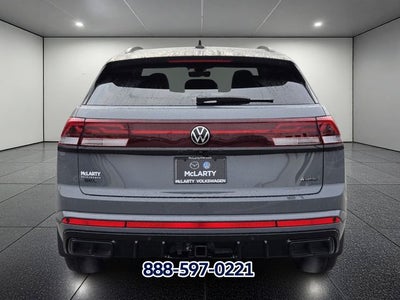 2026 Volkswagen Atlas Cross Sport 2.0T SEL R-Line Black