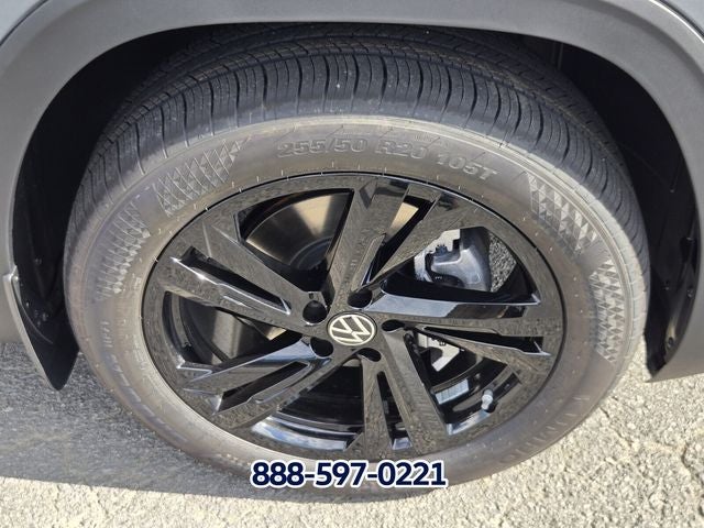 2026 Volkswagen Atlas Cross Sport SEL R-Line Black