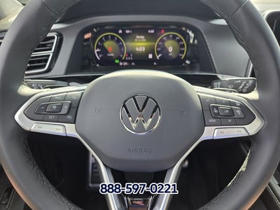 2026 Volkswagen Atlas Cross Sport SEL R-Line Black