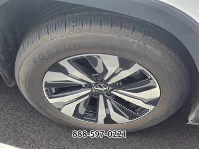 2024 Volkswagen Atlas 2.0T SE