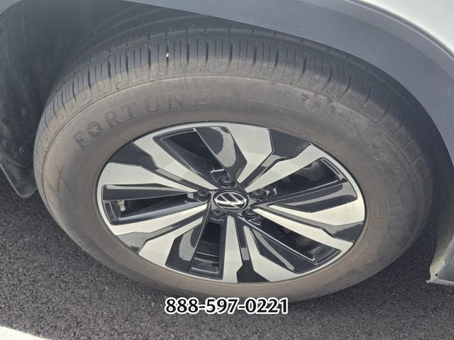 2024 Volkswagen Atlas 2.0T SE