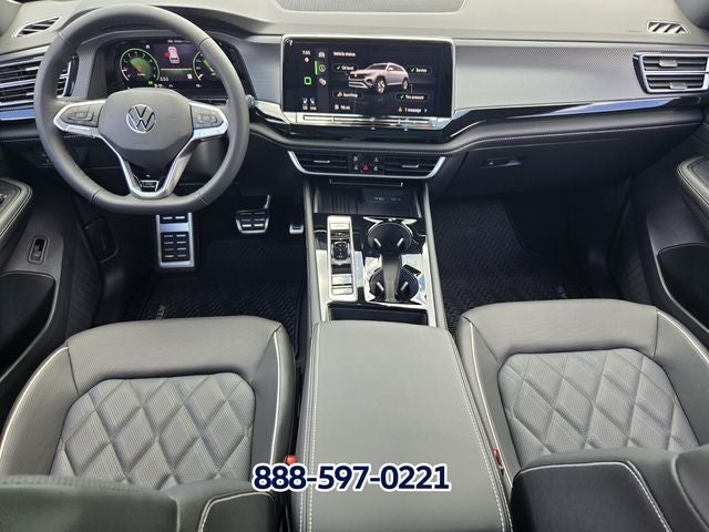 2026 Volkswagen Atlas Cross Sport 2.0T SEL Premium R-Line