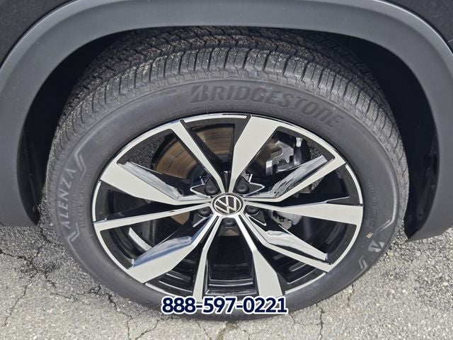 2026 Volkswagen Atlas Cross Sport 2.0T SEL Premium R-Line