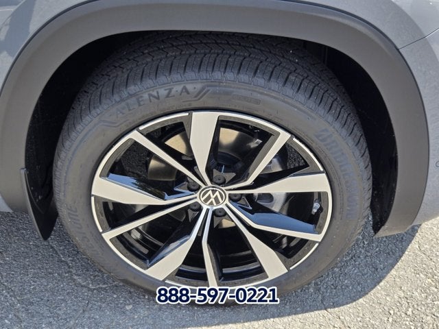 2026 Volkswagen Atlas Cross Sport SEL Premium R-Line