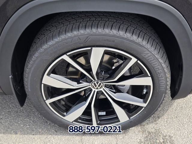 2026 Volkswagen Atlas Cross Sport 2.0T SEL Premium R-Line