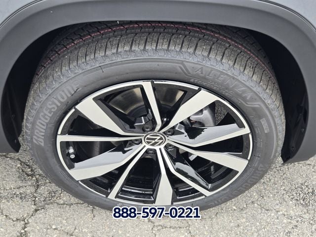 2026 Volkswagen Atlas Cross Sport 2.0T SEL Premium R-Line