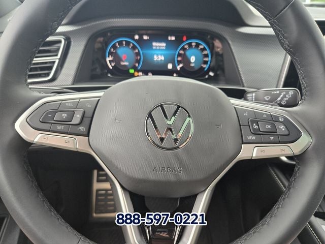 2026 Volkswagen Atlas Cross Sport 2.0T SEL Premium R-Line