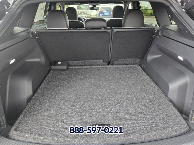 2026 Volkswagen Atlas Cross Sport SEL Premium R-Line