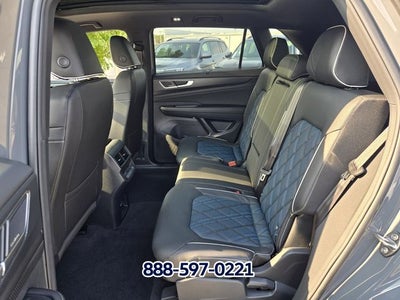 2026 Volkswagen Atlas Cross Sport 2.0T SEL Premium R-Line