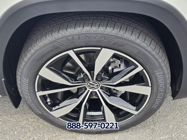 2026 Volkswagen Atlas Cross Sport 2.0T SEL Premium R-Line