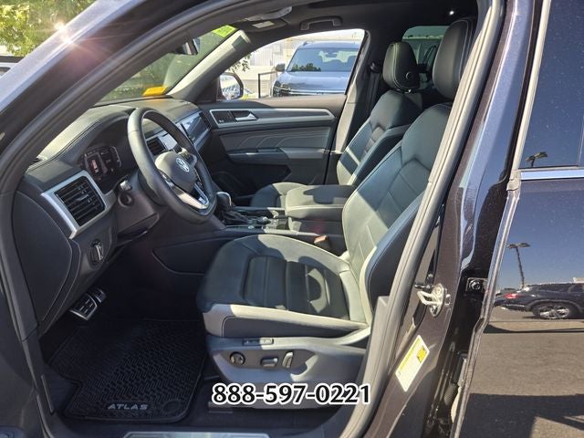 2023 Volkswagen Atlas Cross Sport 3.6L V6 SEL Premium R-Line