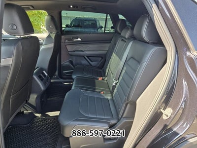 2023 Volkswagen Atlas Cross Sport 3.6L V6 SEL Premium R-Line