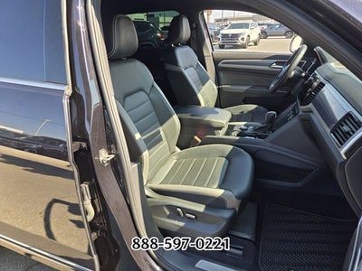 2023 Volkswagen Atlas Cross Sport 3.6L V6 SEL Premium R-Line