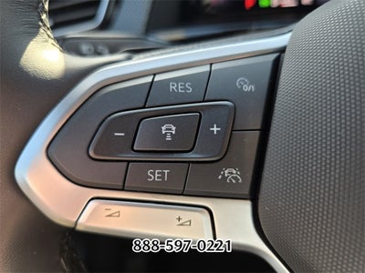 2025 Volkswagen Atlas Cross Sport 2.0T SEL Premium R-Line