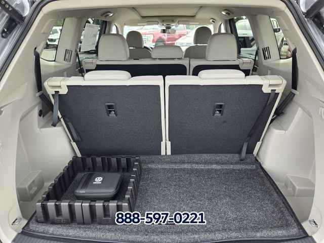 2026 Volkswagen Atlas 2.0T SEL Premium R-Line