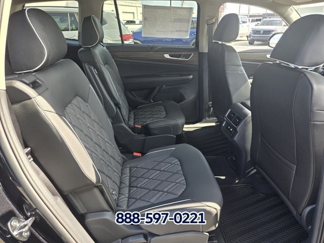 2026 Volkswagen Atlas 2.0T SEL Premium R-Line