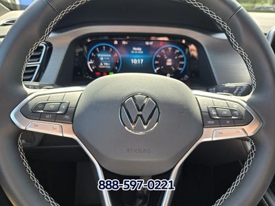2026 Volkswagen Atlas Cross Sport 2.0T SE w/Technology