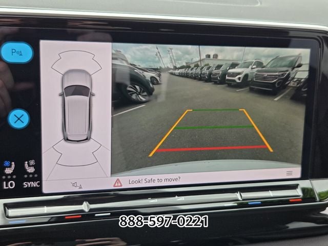 2025 Volkswagen Atlas 2.0T SE w/Technology