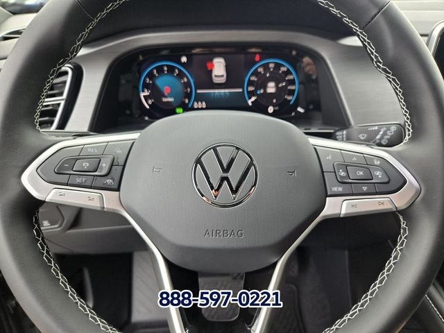 2026 Volkswagen Atlas Cross Sport 2.0T SE w/Technology