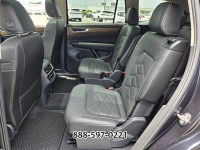 2025 Volkswagen Atlas 2.0T SE w/Technology
