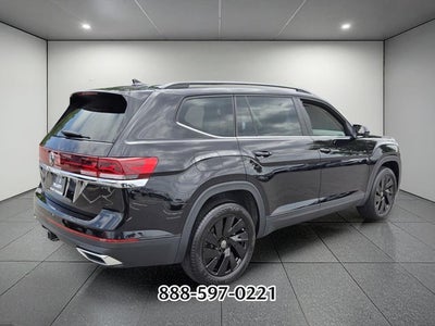 2025 Volkswagen Atlas 2.0T SE w/Technology