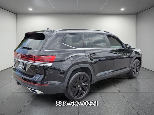 2025 Volkswagen Atlas 2.0T SE w/Technology