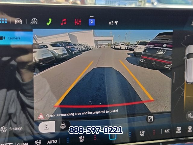 2027 Volkswagen Atlas SE w/Technology