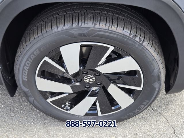 2026 Volkswagen Atlas Cross Sport SE w/Technology