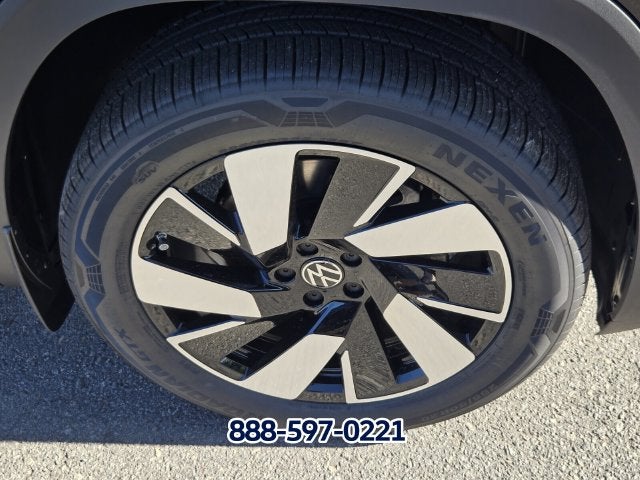 2026 Volkswagen Atlas Cross Sport SE w/Technology