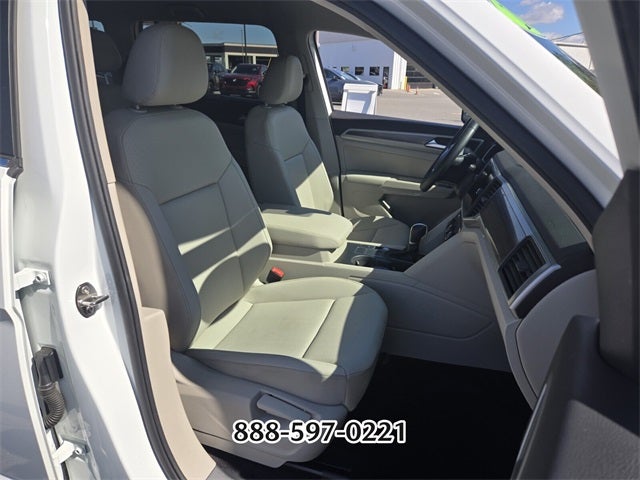 2019 Volkswagen Atlas 2.0T SE w/Technology w/Technology