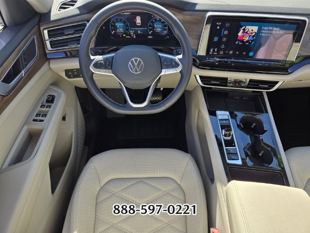 2024 Volkswagen Atlas 2.0T SE w/Technology