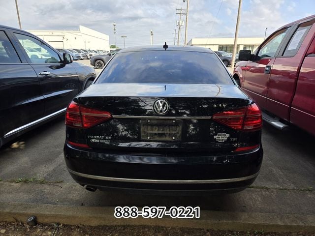 2016 Volkswagen Passat 1.8T SE