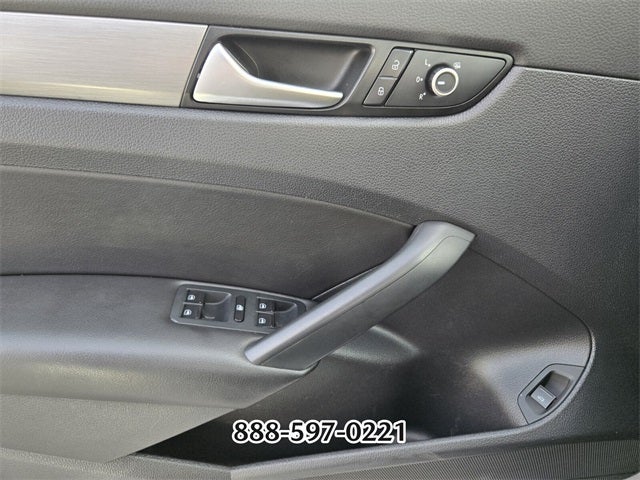 2015 Volkswagen Passat TDI SE