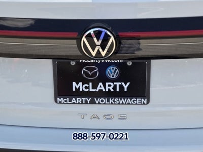 2026 Volkswagen Taos 1.5T SE Black
