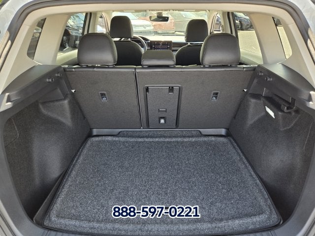 2026 Volkswagen Taos 1.5T SE Black