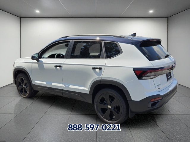 2026 Volkswagen Taos 1.5T SE Black