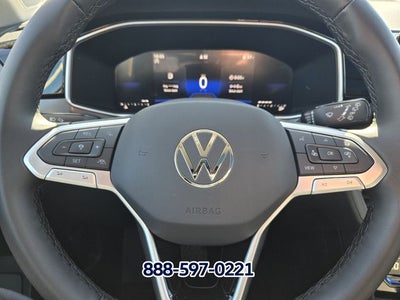 2026 Volkswagen Taos 1.5T SE Black