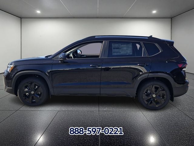 2026 Volkswagen Taos 1.5T SE Black