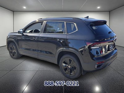 2026 Volkswagen Taos 1.5T SE Black