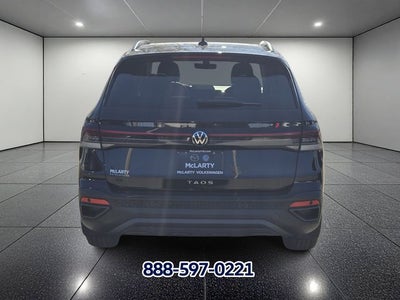 2026 Volkswagen Taos 1.5T SE Black