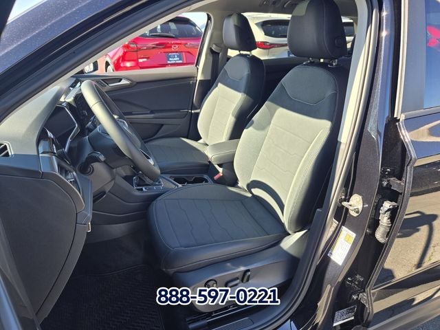 2026 Volkswagen Taos 1.5T SE Black