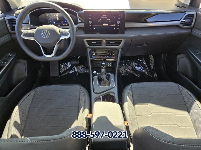 2027 Volkswagen Taos 1.5T SE Black