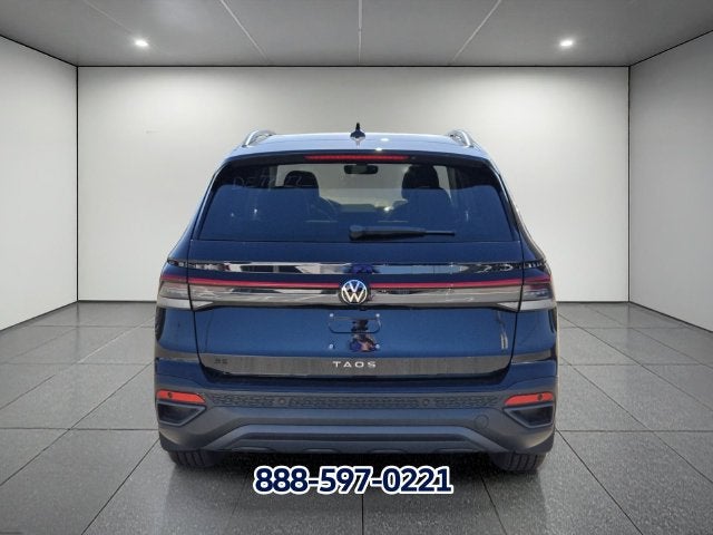 2027 Volkswagen Taos 1.5T SE Black