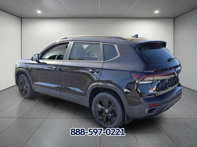 2027 Volkswagen Taos 1.5T SE Black