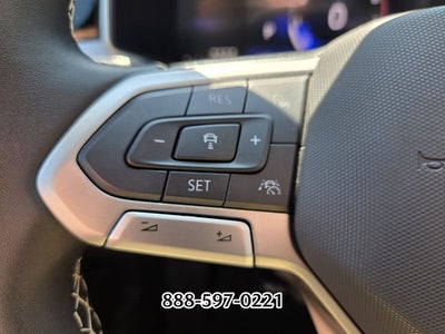 2025 Volkswagen Taos 1.5T SE