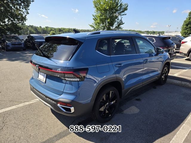 2025 Volkswagen Taos 1.5T SE