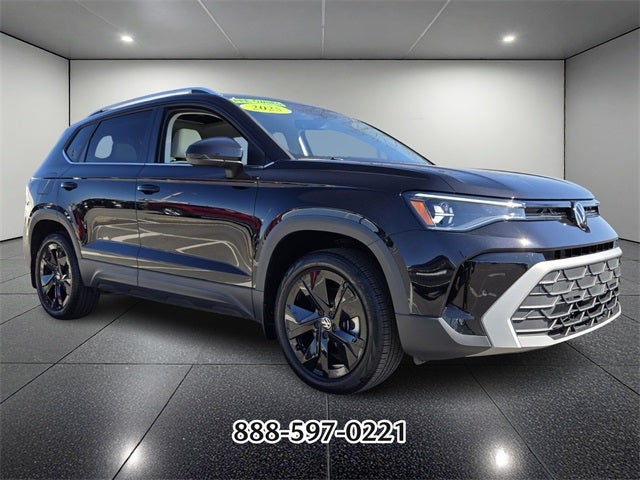 2025 Volkswagen Taos 1.5T SE