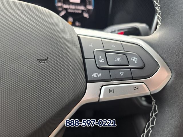 2026 Volkswagen Tiguan 2.0T SE