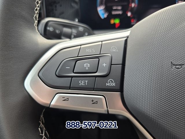 2026 Volkswagen Tiguan 2.0T SE