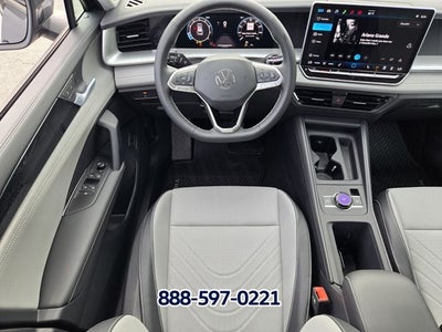 2026 Volkswagen Tiguan 2.0T SE